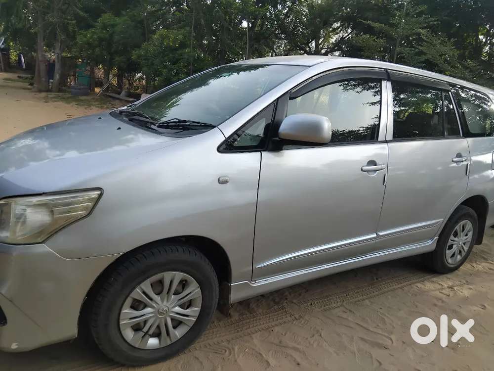 Toyota Innova Diesel 2014