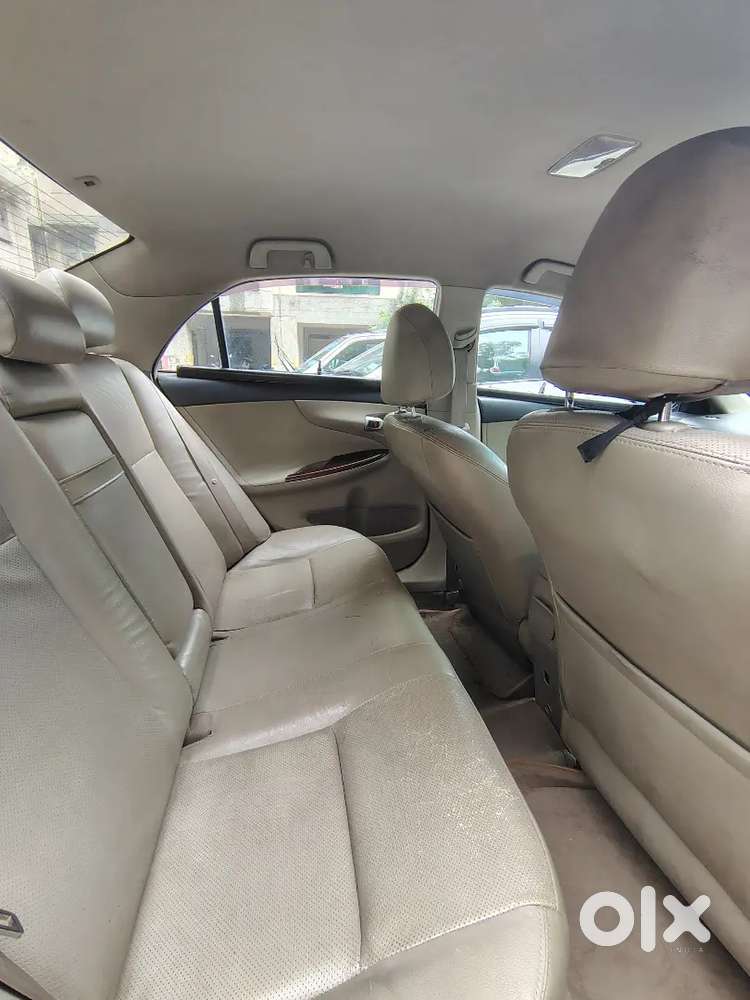 Toyota Corolla Altis 2013