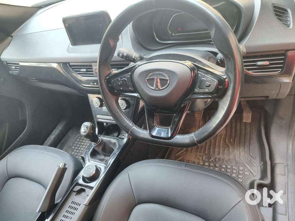 Tata Nexon 1.2 Revotron Xz Plus, 2023, Petrol