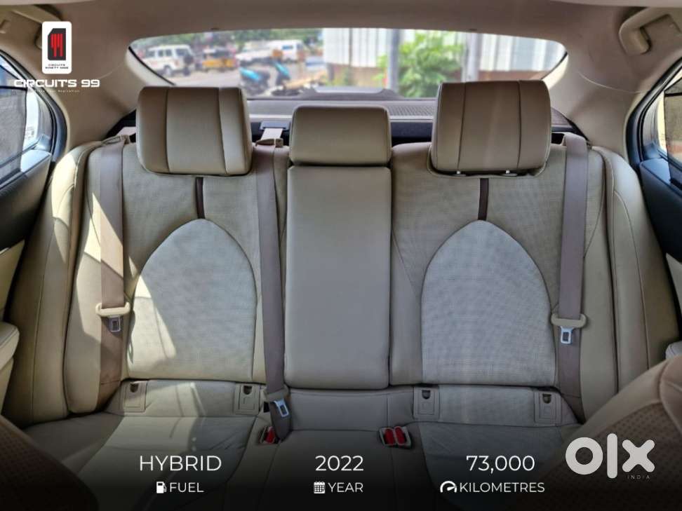 Toyota Camry Hybrid, 2022, Petrol