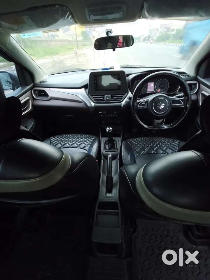 Maruti Suzuki Fronx Delta Plus 1.2l Mt, 2024, Petrol