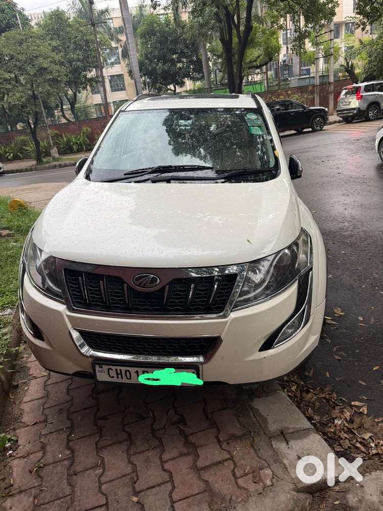 Mahindra Xuv500 2016 Car