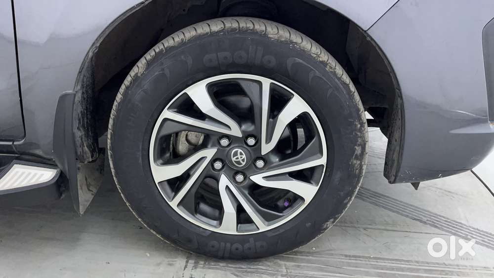 Toyota Innova Crysta [2020-ongoing] 2.7 Vx 7 Str, 2022, Petrol