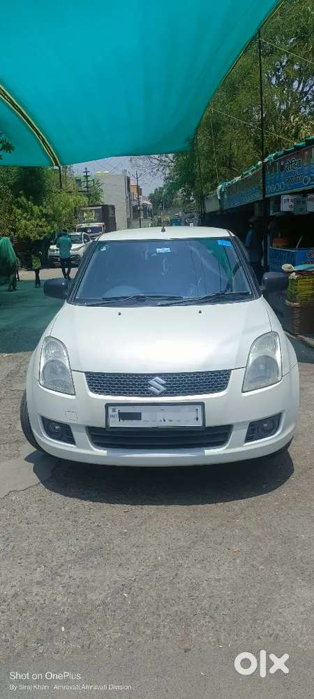 Maruti Swift Vxi Bs Iv - 2011