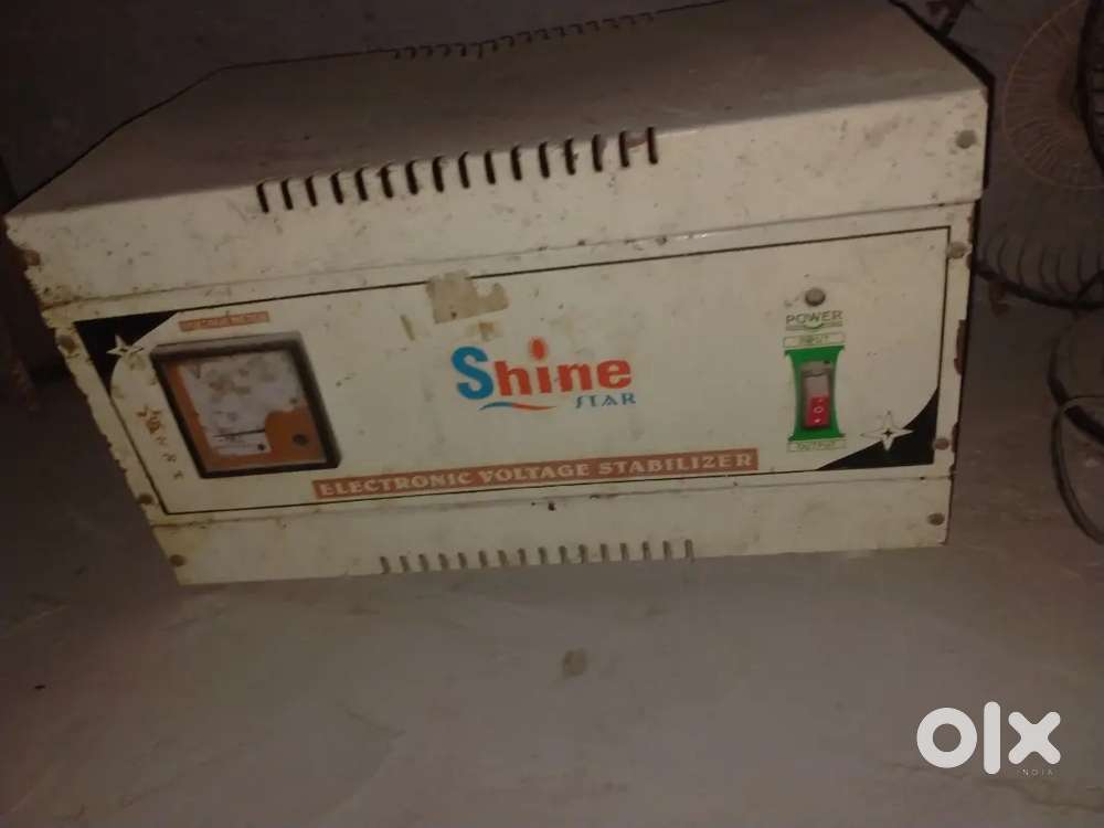 Voltage stabilizer