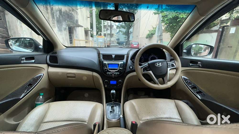 Hyundai Fluidic Verna 2011