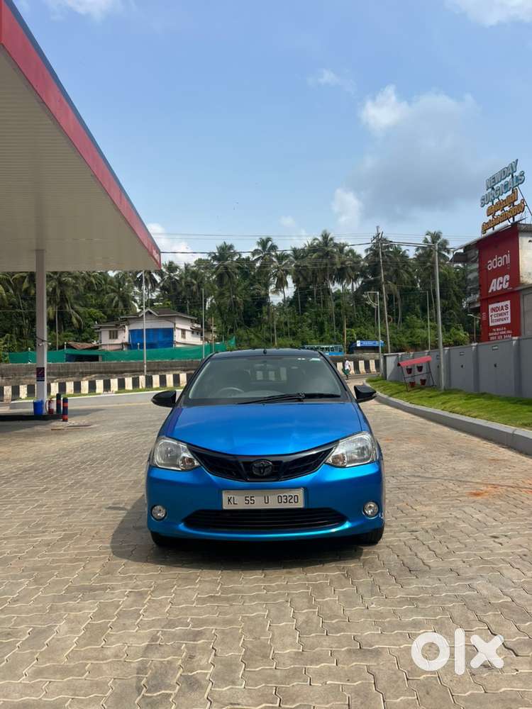 Toyota Etios Liva V 2016