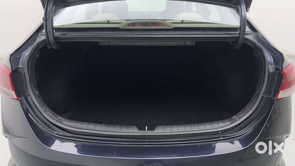 Hyundai Verna 1.5 Sx Vtvt Ivt, 2021, Petrol