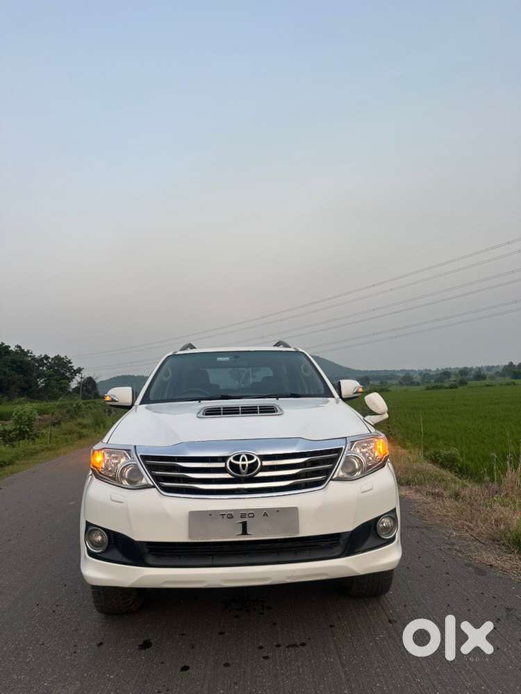 Toyota Fortuner 2013 Diesel Well Maintained