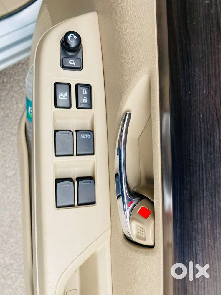 Maruti Suzuki Ertiga Zxi At, 2022, Petrol