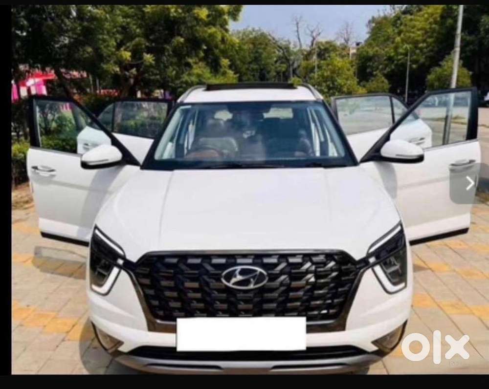 Hyundai Alcazar 2023 Petrol 21000 Km Driven