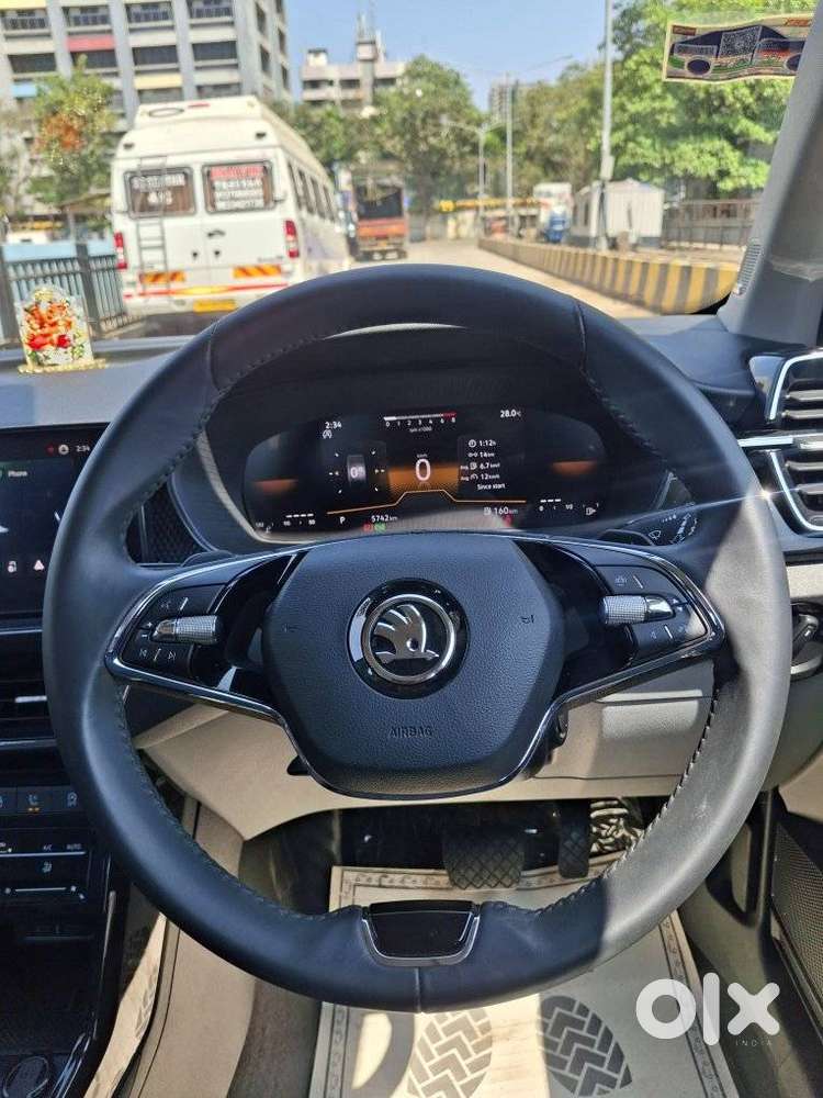 Skoda Kushaq Anniversary Edition 1.0l Tsi At, 2025, Petrol