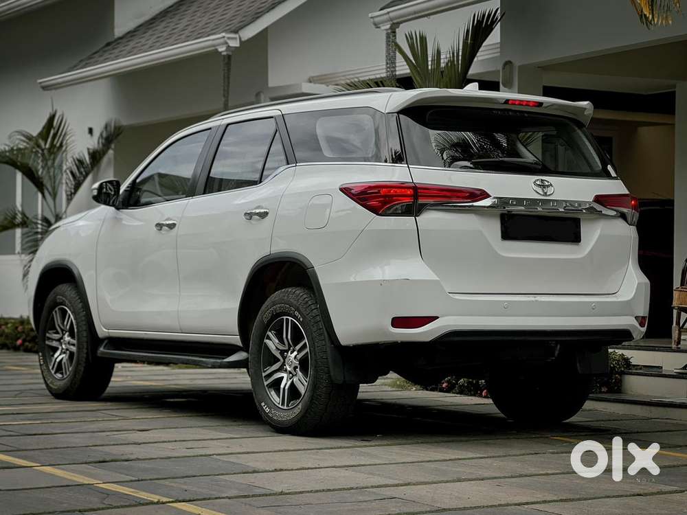 Toyota Fortuner 4x2 At 2.8 Diesel, 2017, Diesel