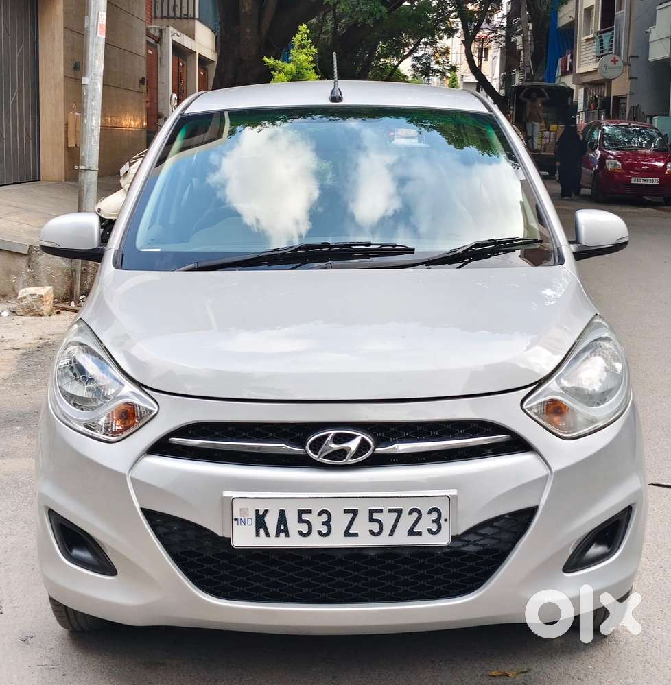 Hyundai I10 Sportz At, 2012, Petrol