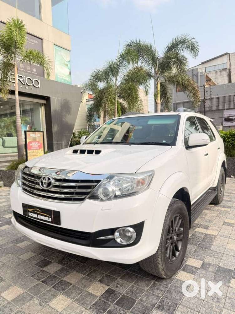 Toyota Fortuner 3.0 4x2 Automatic, 2015, Diesel