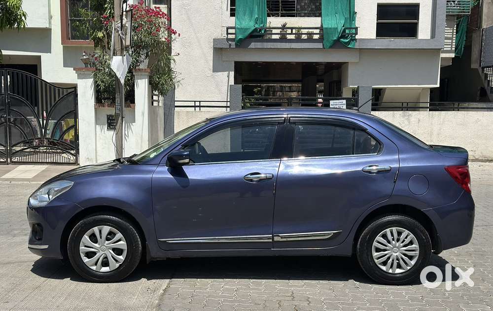 Maruti Suzuki Swift Dzire Vxi Optional, 2018, Petrol