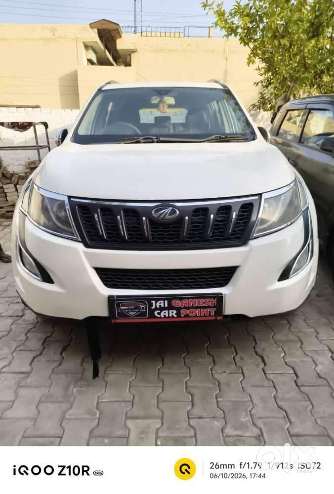 Mahindra Xuv500, 2017