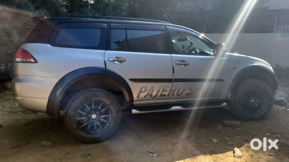Mitsubishi Pajero Sport 2020 Diesel 97000 Km Driven