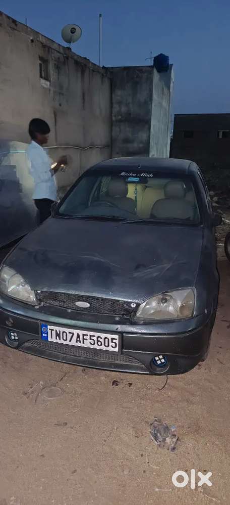 Ford Ikon 2007 Petrol 90000 Km Driven