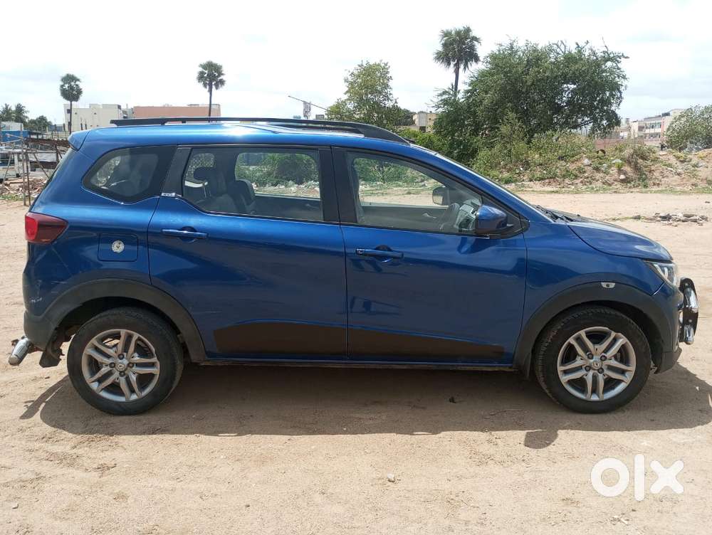 Renault Triber Rxz, 2021, Petrol