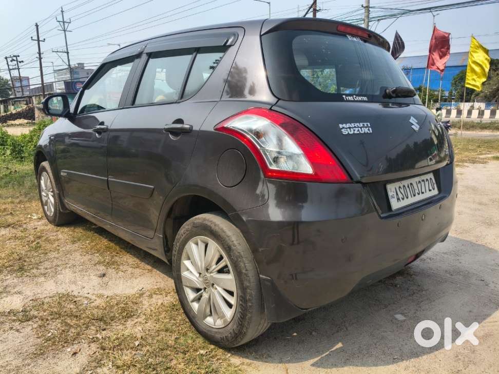 Maruti Suzuki Swift Zxi Bsiv, 2017, Petrol