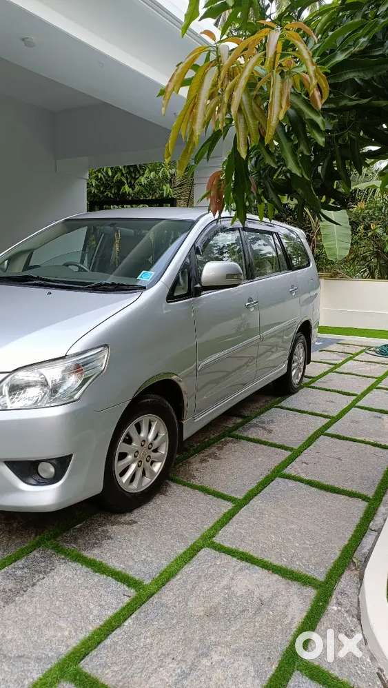 Toyota Innova 2013 Diesel Well Maintained
