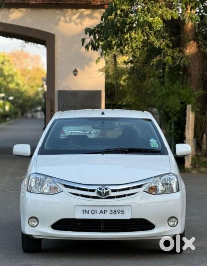 Toyota Etios, 2011, Petrol
