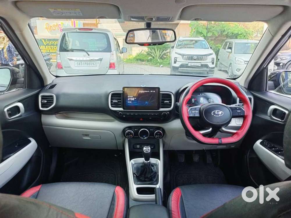 Hyundai Venue Sx, 2025, Petrol