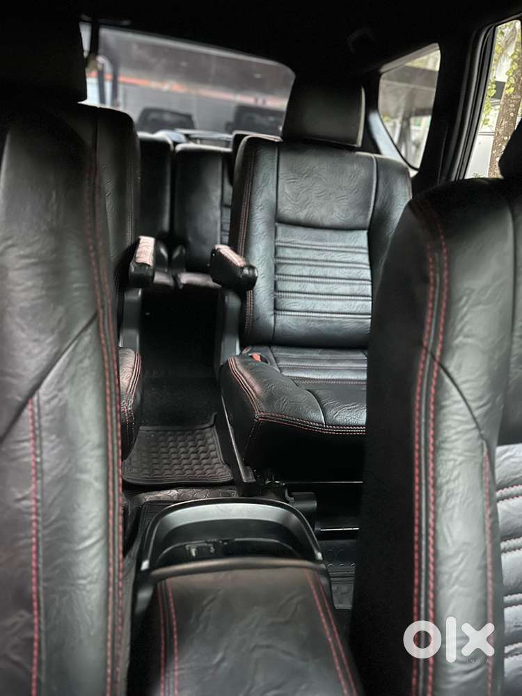 Full Black Toyota Innova Crysta 2017 Diesel Well Maintained