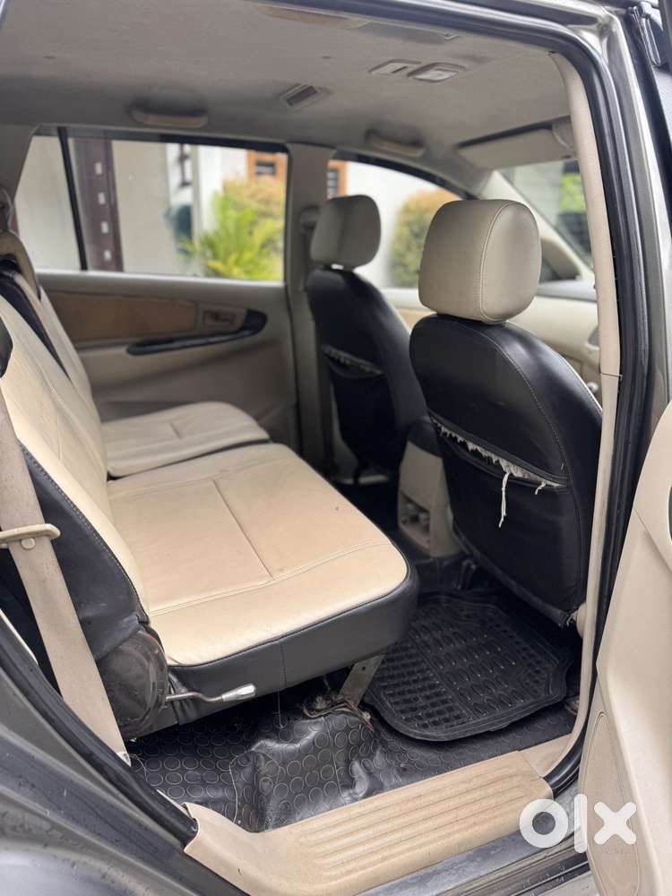Toyota Innova, 2011, Diesel