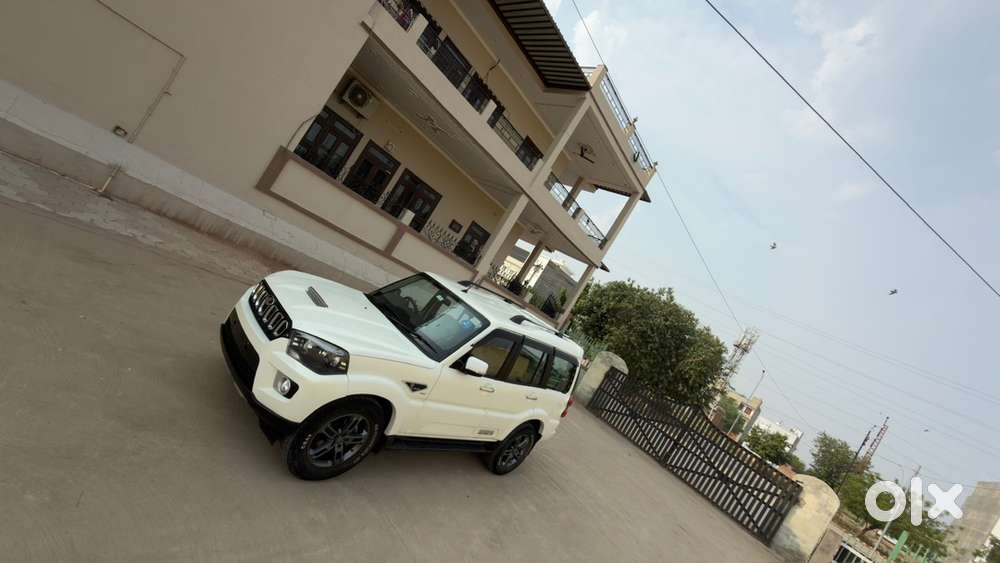 Mahindra Scorpio S10 Diesel 2020
