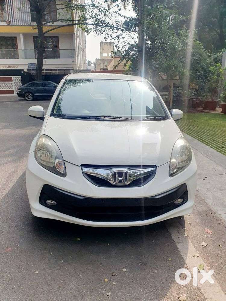 Honda Brio 2011-2013 V Mt, 2011, Petrol