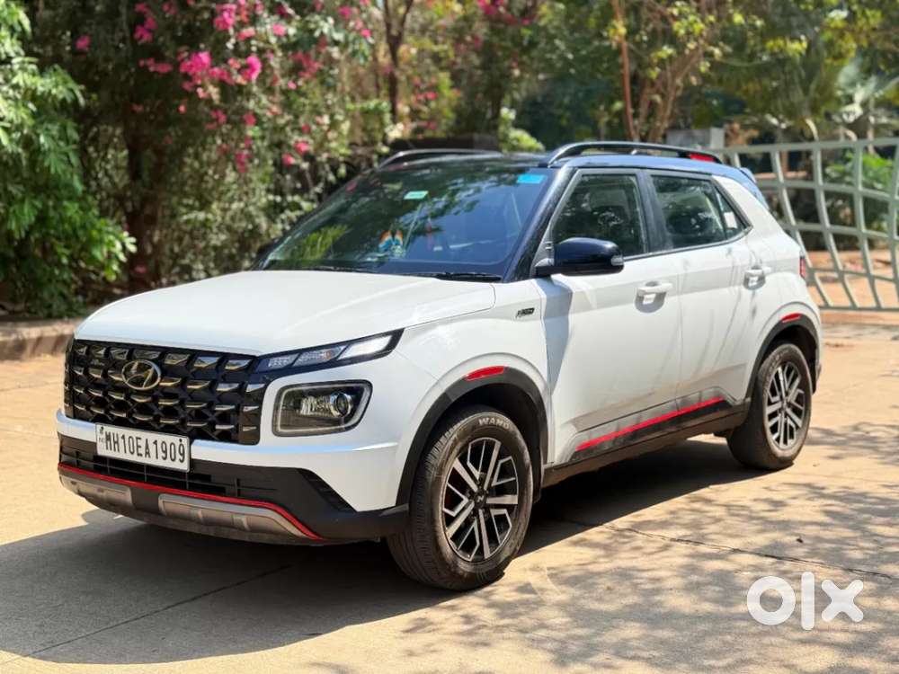 Hyundai Venue N Line N8 Dct Dual Tone, 2023, Petrol