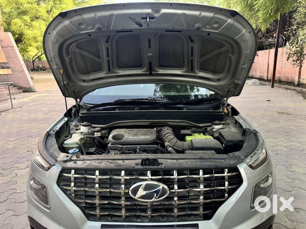 Hyundai Venue 1.0 Sx Turbo Dct, 2019, Petrol