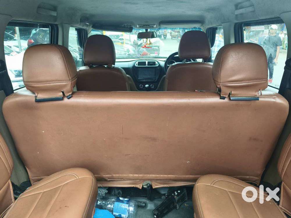 Mahindra Tuv 300 Mhawk100 T8, 2017, Diesel