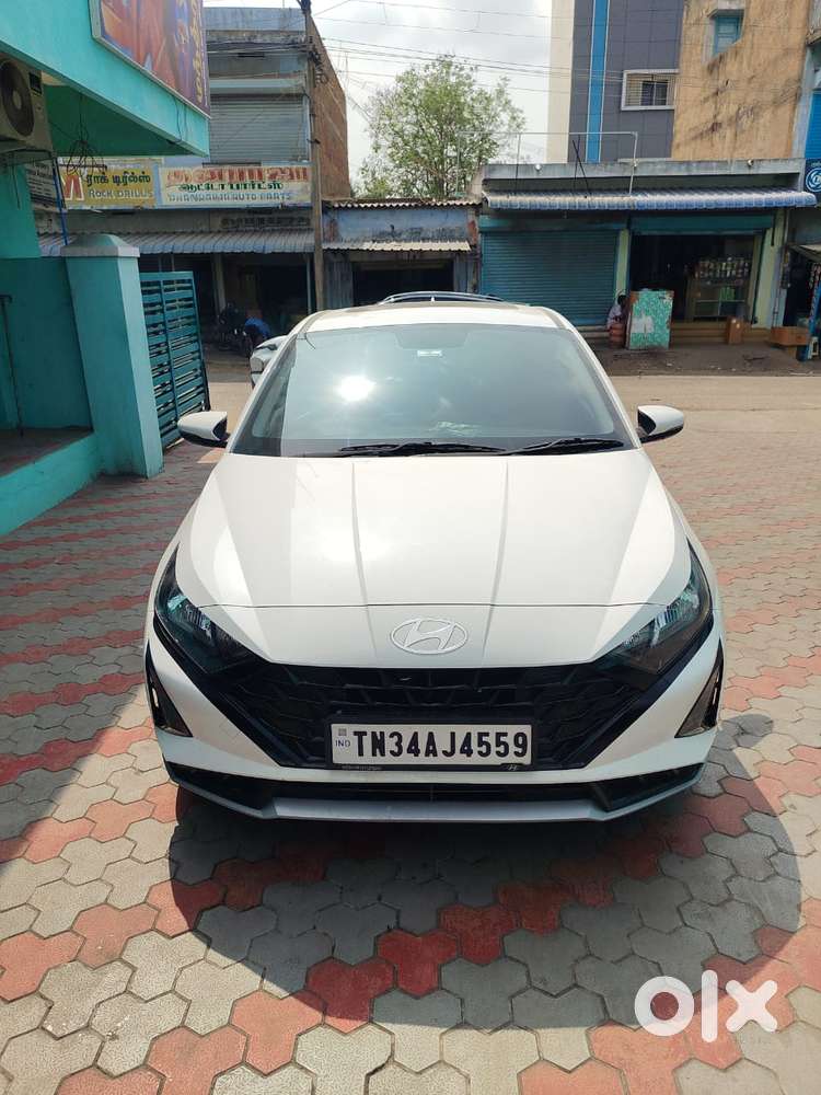 Hyundai I20 Sportz 1.2 Ivt, 2024, Petrol