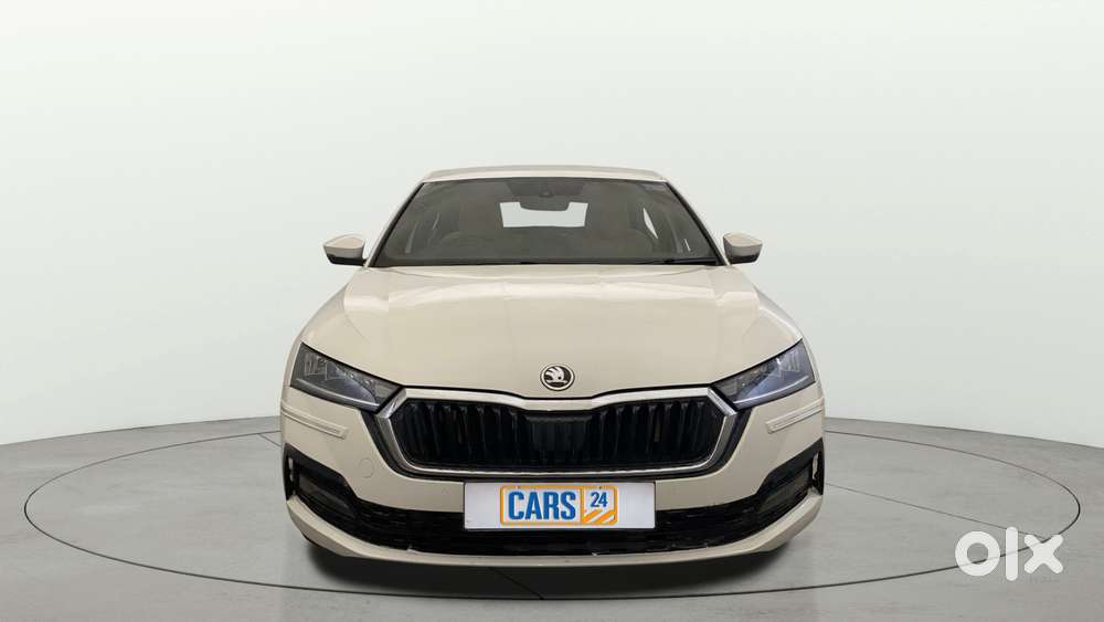 Skoda Octavia 2.0 Style Tsi At, 2022, Petrol