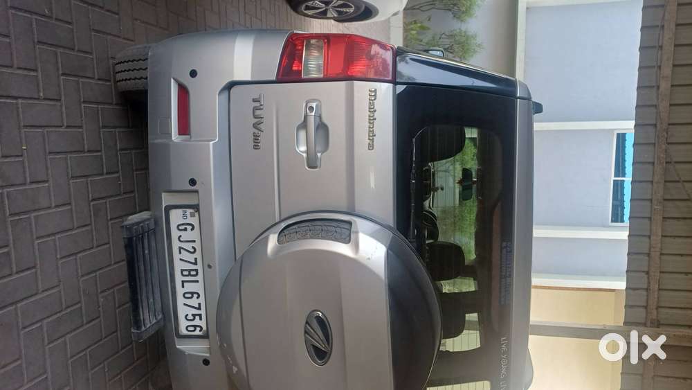 Mahindra Tuv 300 2017 Diesel 95500 Km Driven