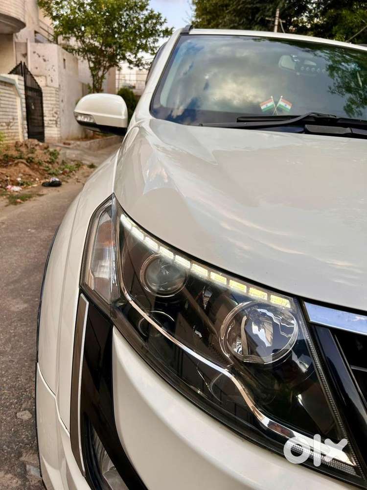 Mahindra Xuv500 2018 Diesel 85000 Km Driven