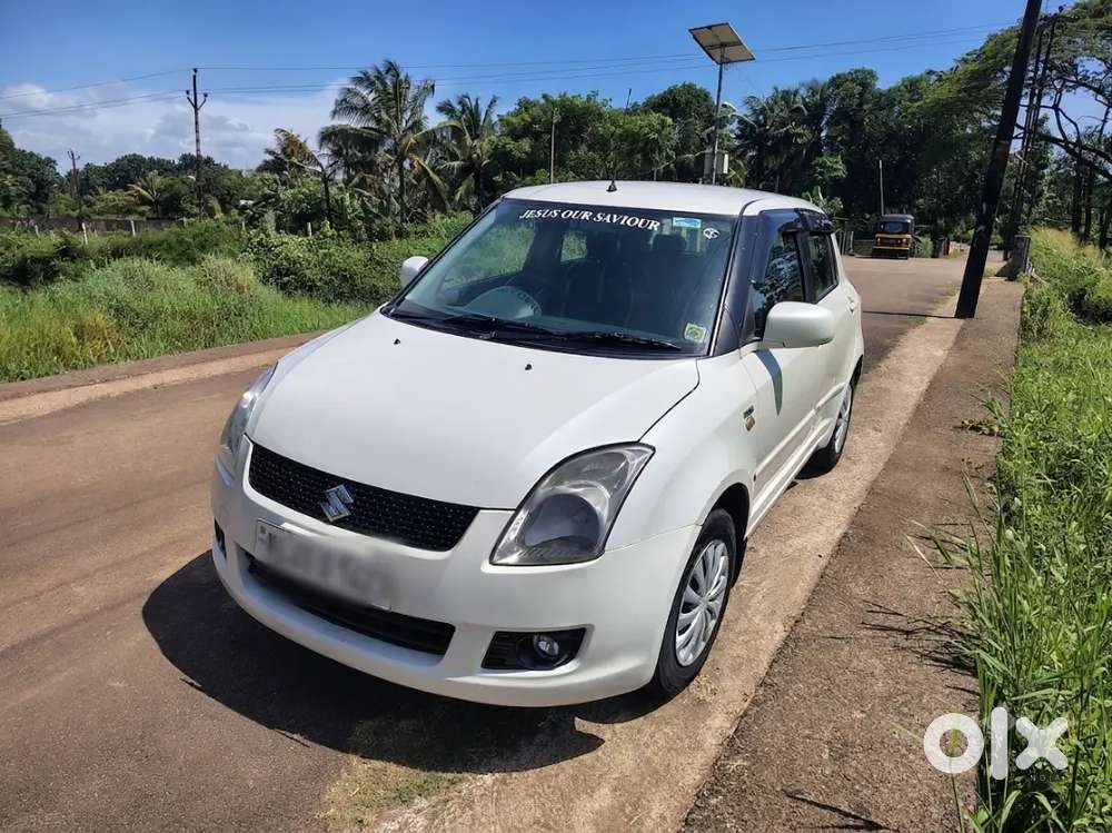 Senior Citizen Driven Single Owner 2009 Maruti Swift Diesel
