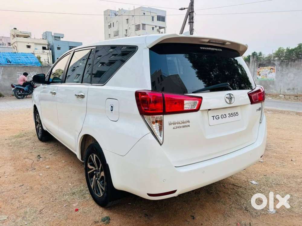 Toyota Innova Crysta 2.4 V 7 Str, 2023, Diesel