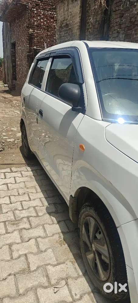 2nd Owner Maruti Wagon 2023 Petrol Manual
