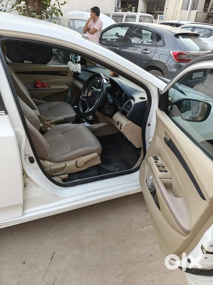 Honda City 2010 Petrol & Cng  Well Maintained