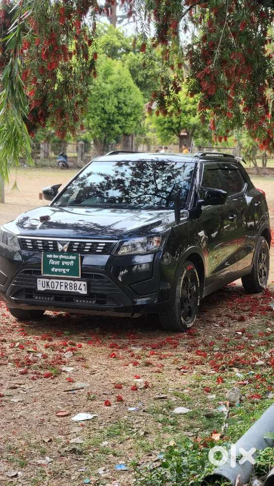 Mahindra Xuv300 Turbosport 2024 Petrol 35000 Km Driven