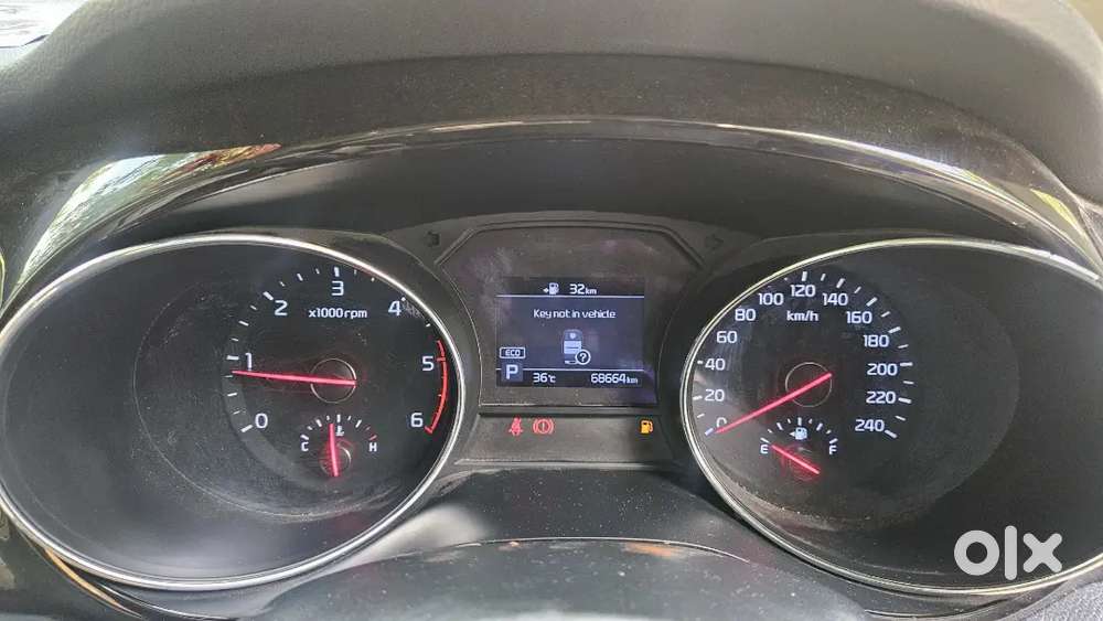 Kia Carnival Limousine