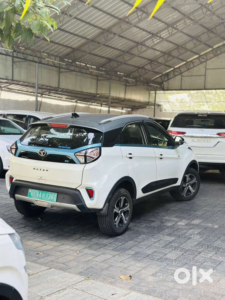 Tata Nexon Ev Xz Plus, 2022, Electric