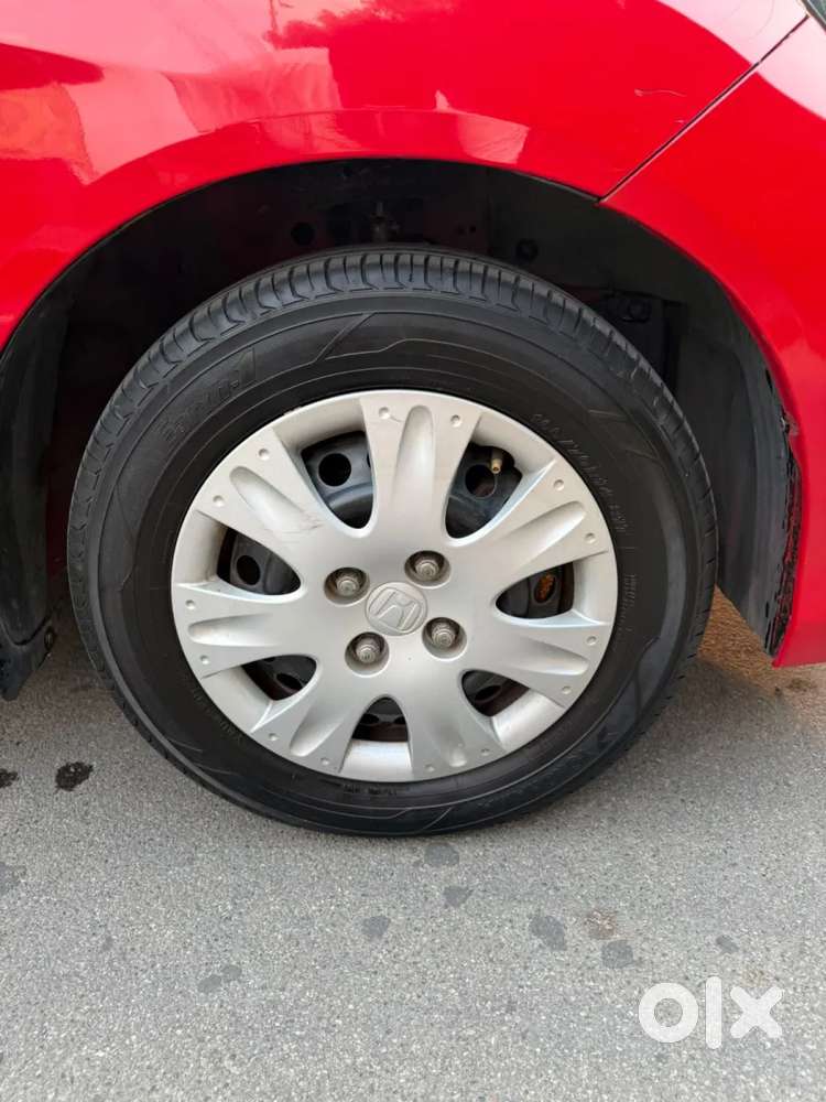Honda Brio S (o) Mt, 2017, Petrol