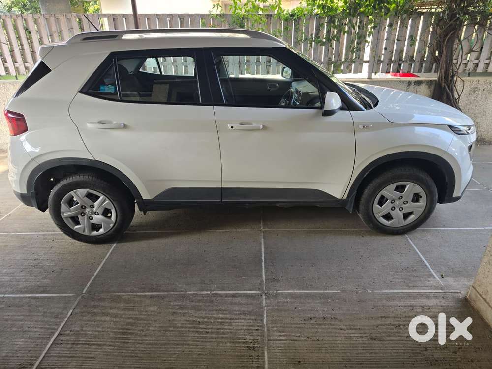 Hyundai Venue S Mt Turbo Gdi 1.0l, 2020, Petrol