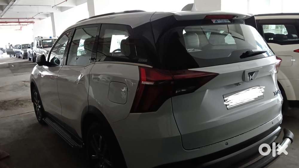 Mahindra Xuv700 Ax 7l Awd Mt Diesel 2022