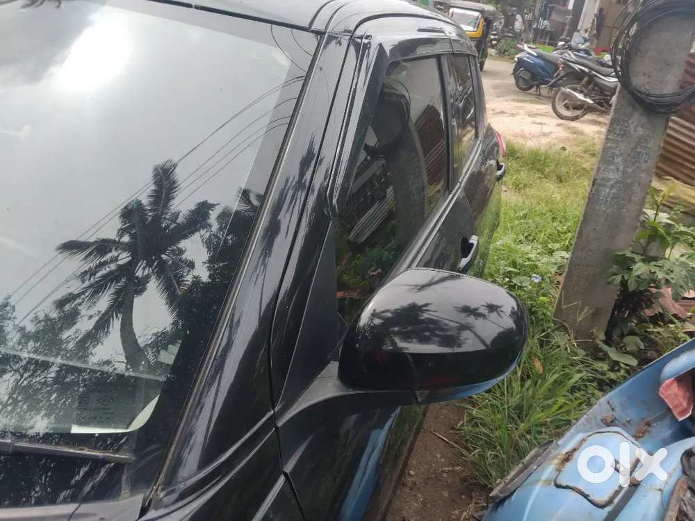 Maruti Swift 1.2 Vxi 2012